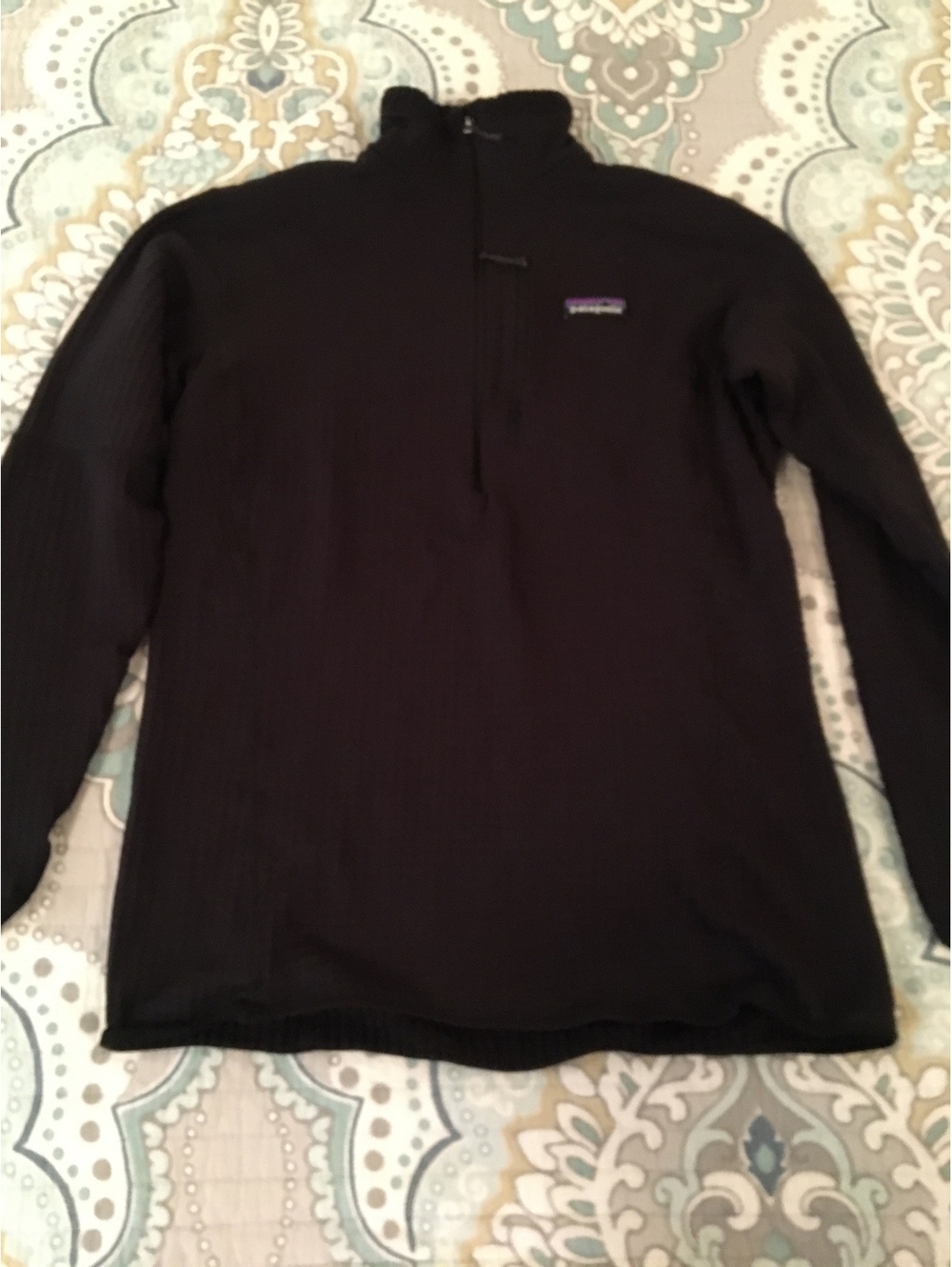 Patagonia Women's Medium Black Polartec Pullover